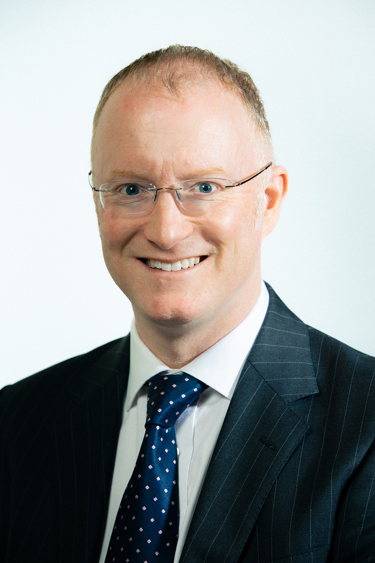 Portrait of Professor Gareth Harrison