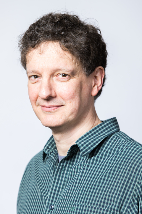 Lomax_0.jpg Dr Peter Lomax
