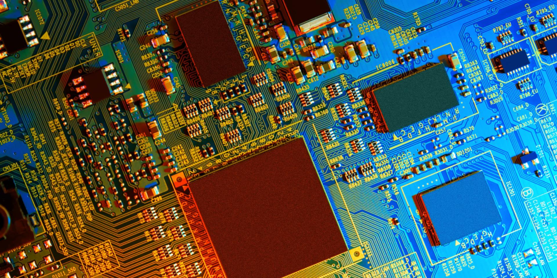 electronic circuit board with a full spectrum of colour