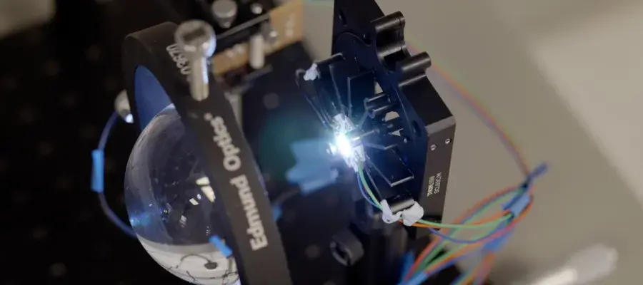 optical communications device Edmund Optics ThorLab