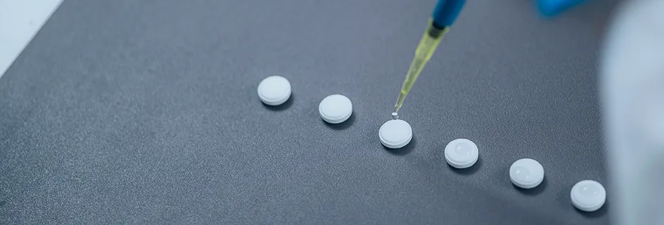 Microdosing. Credit: Getty images, Microgen. || New hub to boost lung infection treatments