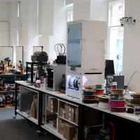 3D printers on a table