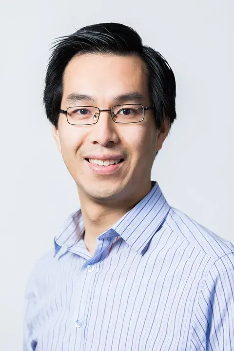 Dr Jonathan Shek
