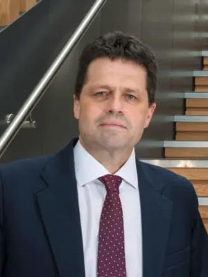 Matthew Rosseinsky