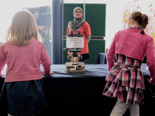 Children at the Edinburgh International Science Festival
